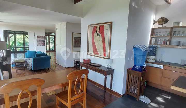 Beautiful Villa in Cirateun Peuntas Wangunsari Lembang, Bandung. 2