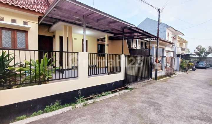 For Rent, Ready-to-Occupy House in Pondok Mutiara, North Cimahi