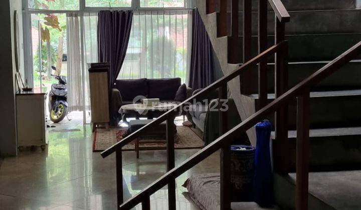 Dijual Rumah di kawasan elite dan strategis, Sayap dago Bandung. 1