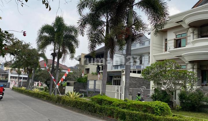 Rumah Mewah Di Mainroad Setraduta Bandung Utara