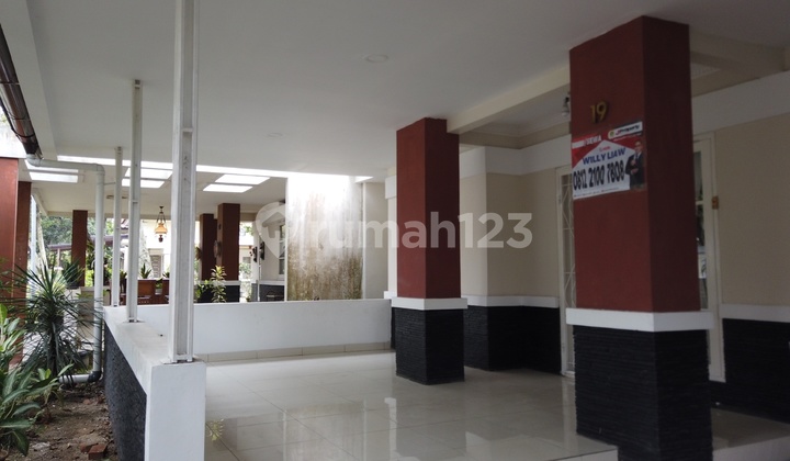 Disewakan Rumah cantik furnised di Kota Baru Parahyangan Bandung. 2