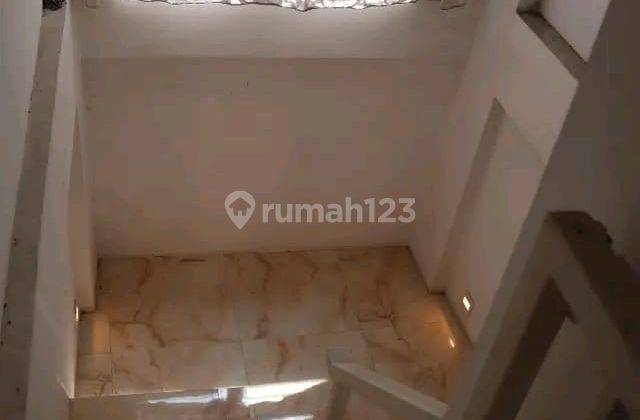 Rumah Bagus SHM di Jalan Mt.haryono, Mataram, Semarang 5