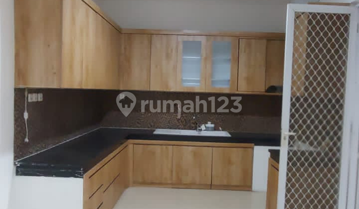 American Classic House Near SMS Gading Serpong Mall 2