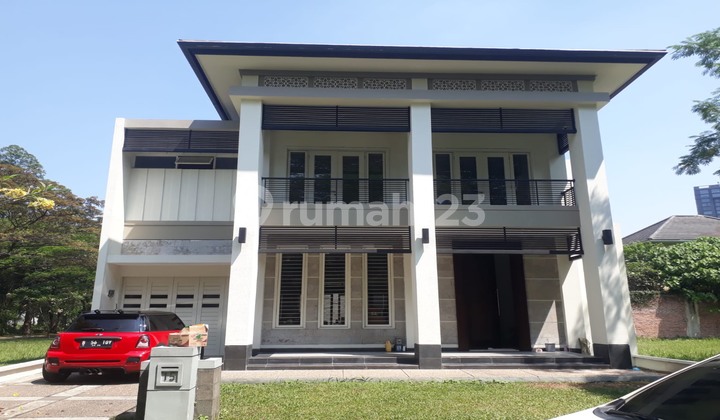  Rumah Mewah Bagus  di Cluster palma, Alam Sutera