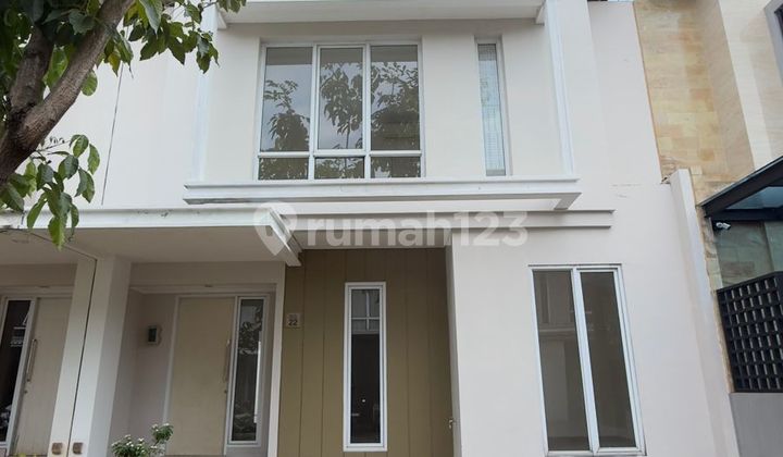 For Rent 2-Story House in Latigo Gading Serpong For Rent 2-Story House in Latigo Gading Serpong