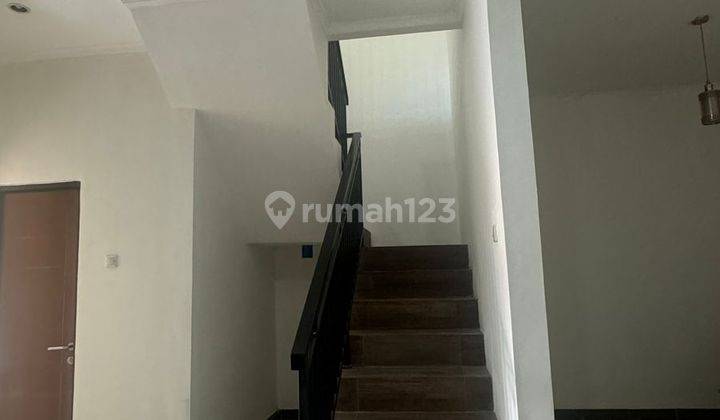 Rumah Sudah Renovasi SHM - Sertifikat Hak Milik Unfurnished di Parigi , Pondok Aren 2