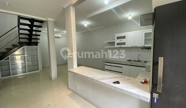 Corner lot 2-story house in Bintaro Sector 9