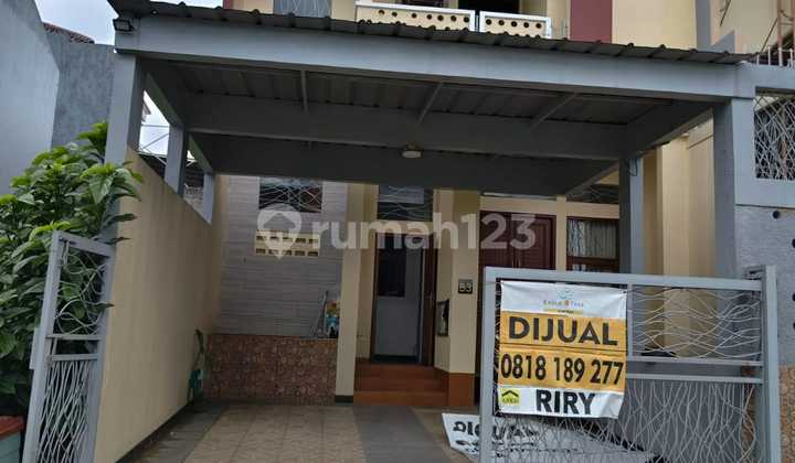 Rumah SHM Tanah Baru, Depok