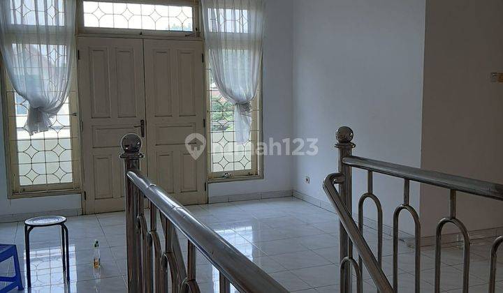 Rumah Unfurnished 2 Lantai Shm - Sertifikat Hak Milik Di Rempoa , Ciputat Timur 1