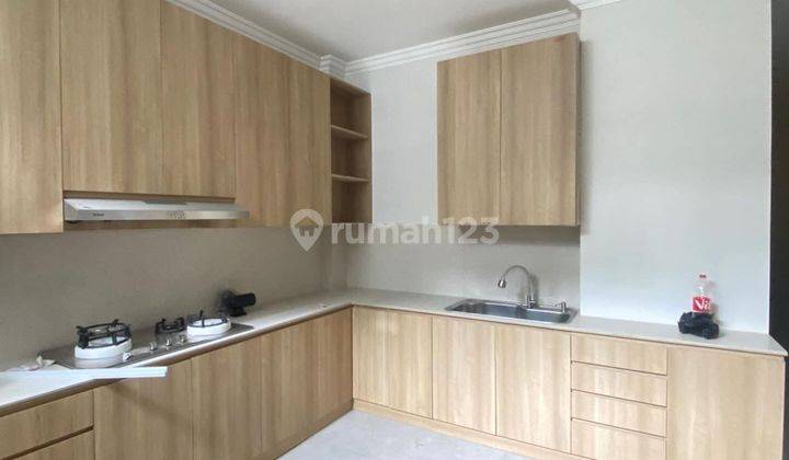 Rumah Baru American Style Shm - Sertifikat Hak Milik di Tanah Kusir Jakarta Selatan , Tanah Kusir 2