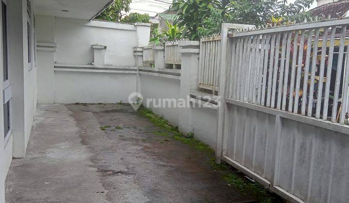 Disewakan Rumah Dua Lantai Siap Huni Sukun Kota Malang 2