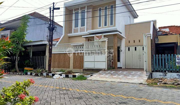 Rumah di Barata jaya 2 Lantai Bagus 1