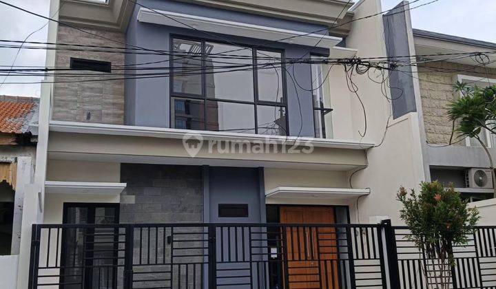 RUMAH 2 LANTAI MANYAR SURABAYA LEBAR 8 1