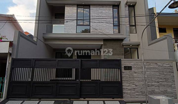 RUMAH LEBAR 8 SURABAYA TIMUR 1