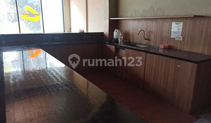 Gedung Luas Bisa Untuk Usaha Resto di Soreang Banjaran 4