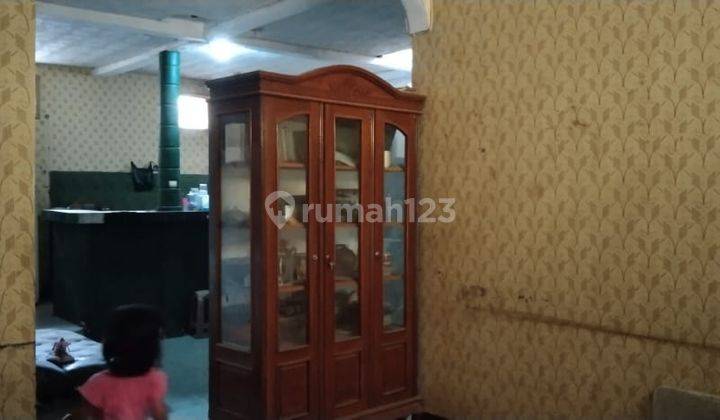 Rumah 2 Lantai Dekat Sekolah di Gading Junti Asri 2