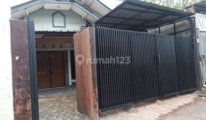 Rumah Strategis Dan Nyaman di Kopo Sayati 1