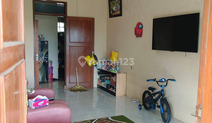 Ruko + Rumah Rapih Dan Strategis di Pameuntasan 8