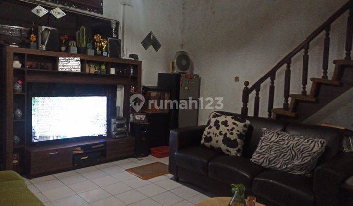 Rumah Super Strategis di Cibolerang Indah 2