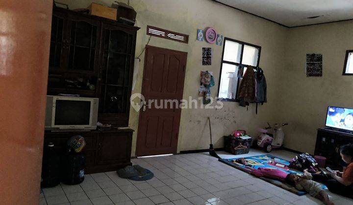 Rumah Cukup Luas Untuk Tempat Tinggal Keluarga di Nanjung 1