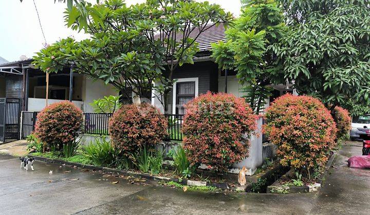 Rumah Posisi Hook Kondisi Siap Huni di Taman Kopo Katapang 1