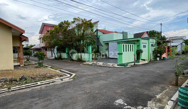 Rumah Cantik Dekat Jalan Lingkar Di Megawon Indah Timur Kudus 2