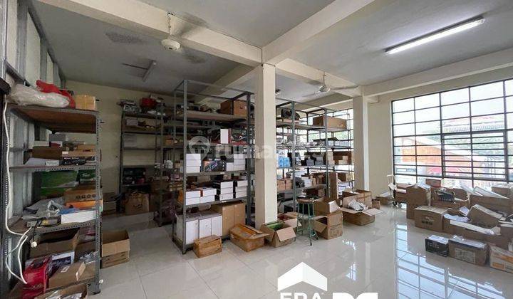 Ruko Tengah Kota Dekat Kampus Undip Di Erlangga Pleburan 10