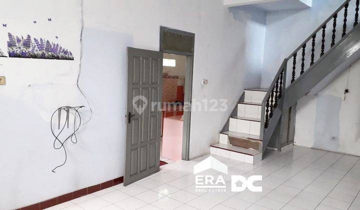 Rumah Untuk Usaha Siap Pakai Dekat Stasiun Pekalongan 5