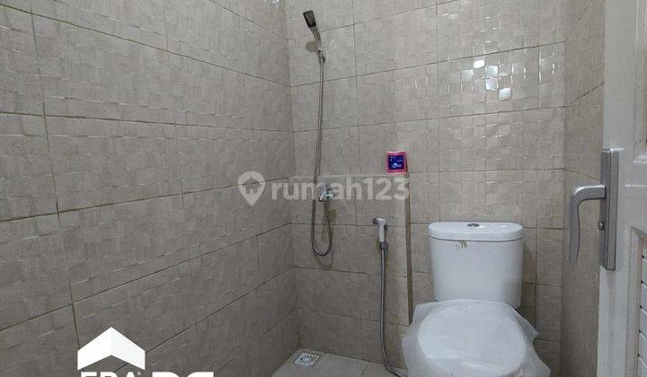 Rumah Sudah Renov Siap Huni Dekat Bandara Puri Anjasmoro Semarang 6