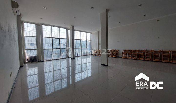 Ruko Besar 3 Lantai Ex Resto Dekat Undip Tembalang Semarang 1