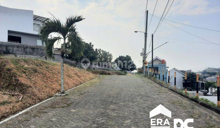 Rumah Cluster Ada Kolam Ikan Dekat Unimus Tembalang Semarang 2