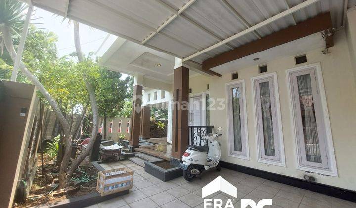 Rumah Hook Desain Elegan Dekat Bandara Puri Anjasmoro Semarang 2