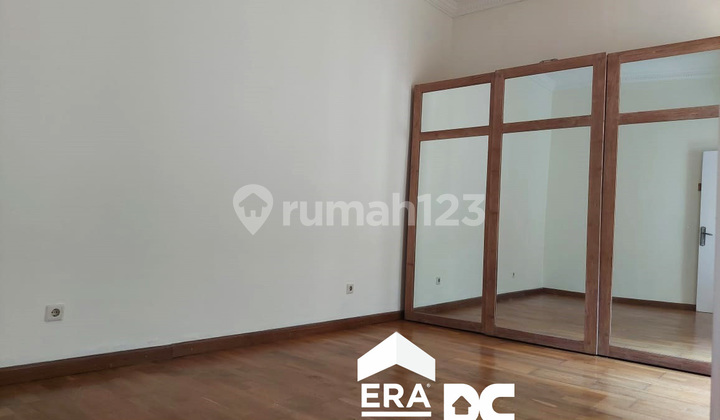 Rumah Bagus Semi Furnished Dekat Bandara Graha Padma Semarang 2