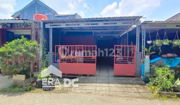 Rumah Bagus Ada Ruang Usaha di Tlogomulyo Pedurungan Semarang 1