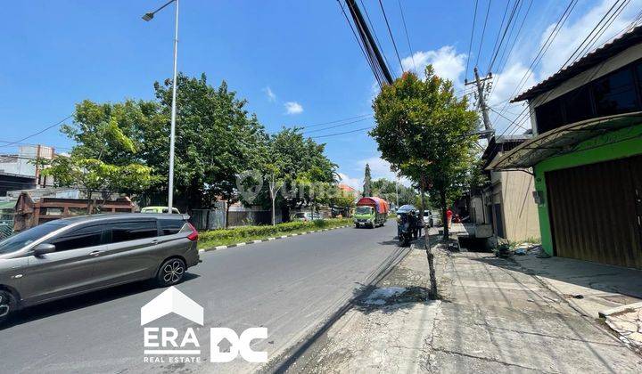 Gudang Full Bangunan Bagian Depan di Arteri Soekarno Hatta 2