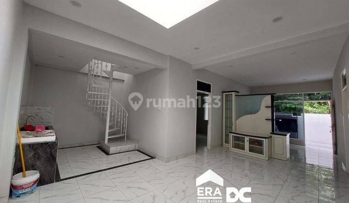 Rumah Baru Gress Tengah Kota di Nawangsari Dekat Stasiun Poncol 1