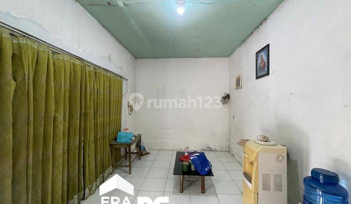 Rumah Dengan Tanah Luas Dekat Pusat Kuliner Tlogosari Semarang 2