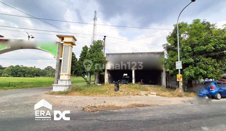 Tanah Posisi Hook Pinggir Jalan Raya Kedungmulyo Sukolilo Pati 1