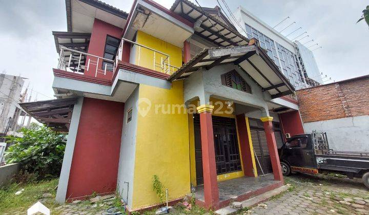 Rumah 2 Lantai Pinggir Jalan Dekat Kampus Unimus Sambiroto 1