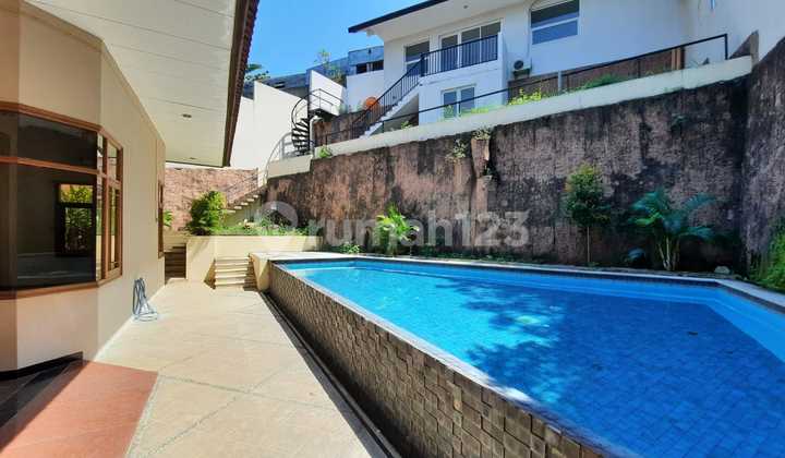 Rumah Paviliun Ada Kolam Renang Kawasan Elite Singgalang Candisari 2