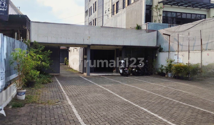 Ruang Usaha Cocok Untuk Kantor Parkiran Luas Ada Mess Dekat Tugu Muda di Imam Bonjol Semarang 1