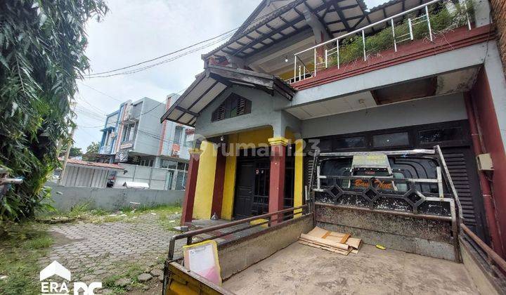 Rumah 2 Lantai Pinggir Jalan Dekat Kampus Unimus Sambiroto 2