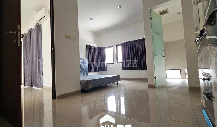 Rumah Mewah Furnished di Perum Elite Wijaya Royal Residence Bae  2