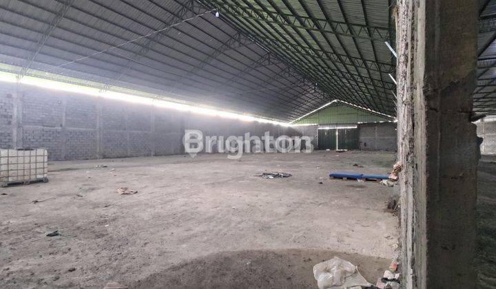 GUDANG MURAH BANGUNAN BARU LUAS ± 3000 m² SEKITAR KREBET - BULULAWANG, MALANG 2