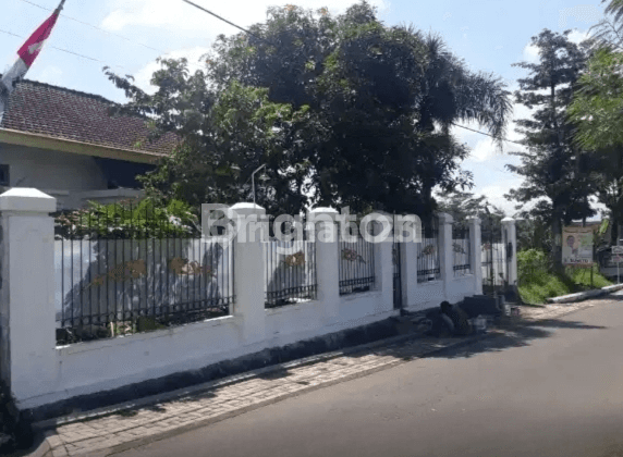 RUMAH LUAS PINGGIR JALAN DESA KEPUHARJO, KARANGPLOSO - MALANG 1