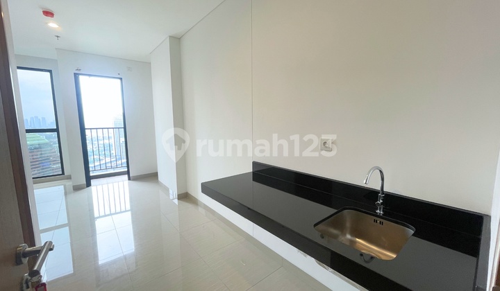 Sell Fast and Cheap Studio Type Apartment at The Newton 2 Ciputra in Karet Semanggi, Setiabudi, South Jakarta