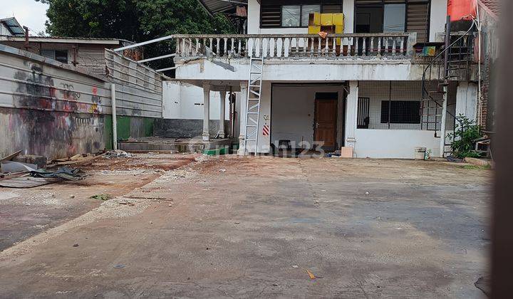 Di sewakan gudang di jalan Narogong akses kontainer  2