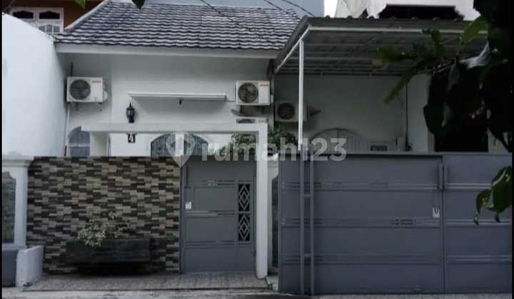 For Sale Beautiful Titian Kencana House Bekasi Near Summarecon Bekasi