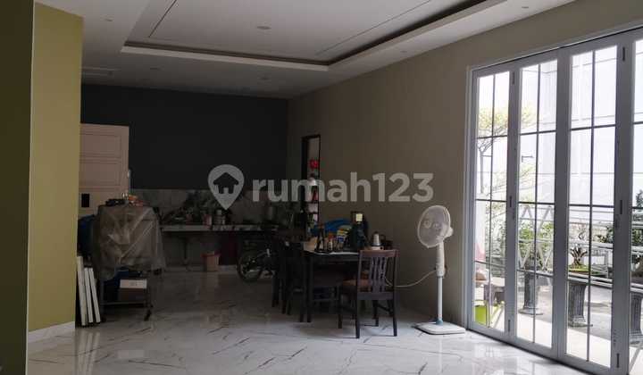 Dijual Rumah Luas 355m² Dan Nyaman Di Bekasi 2