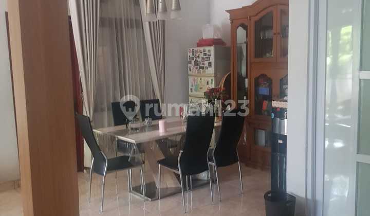 Dijual Rumah Hoek di Galaxy Bekasi Selatan 2